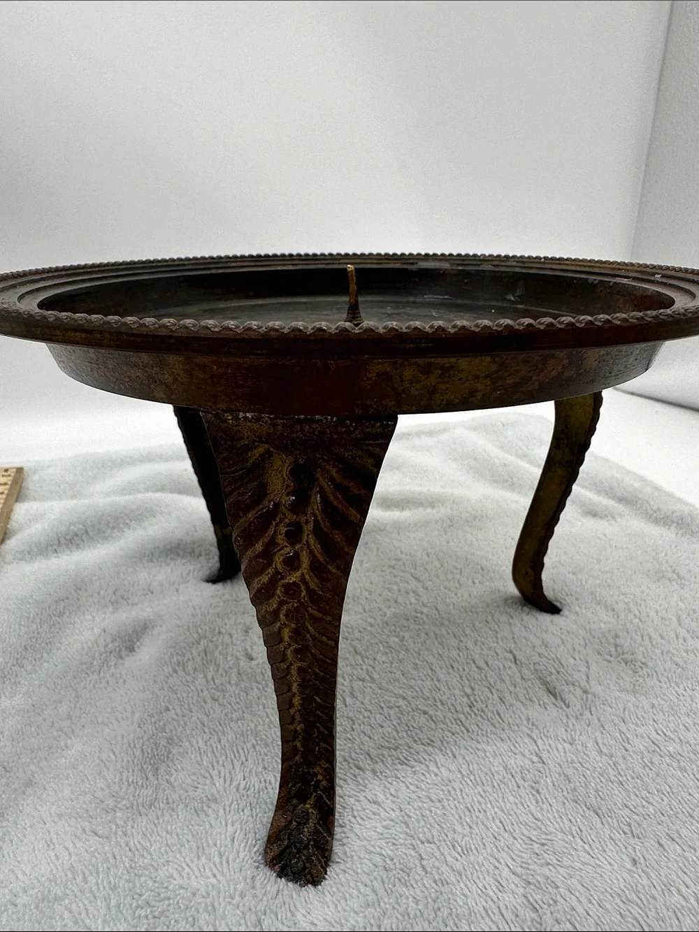 Vintage Pier 1 Italian Leaf Design on 3-Legs Iron Candle Holder in Aged Bronze